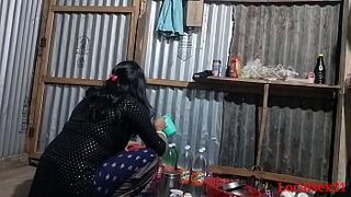 Индийская жена занимается сексом с дези, мужик с мужем-женой - порно видео