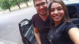 Девушка из Канады отправилась в путешествие по Мексике после недели пребывания в Мексике, она не выносит такой маленький мексиканский пенис и она поехала в США, потому что там у них очень большой и богатый член. - порно видео